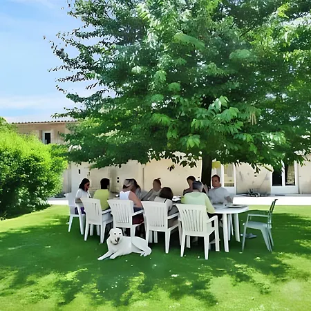 Maison Charmante A Avec Piscine Partagee Saint-Vincent-la-Chatre